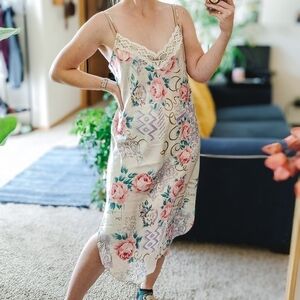 Vintage California Miss Floral Silky Chemise Slip Night Dress